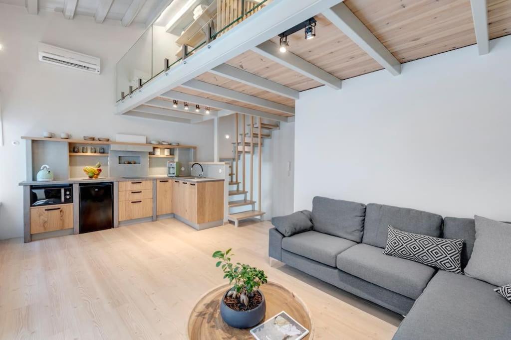 Nomade Vibrant Living Loft Apartman Ermúpoli Kültér fotó